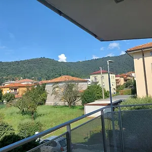 Donna Di Coppe Torre Boldone